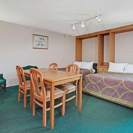 Super 8 By Wyndham Kenmore/Buffalo/Niagara Falls Area מראה חיצוני תמונה