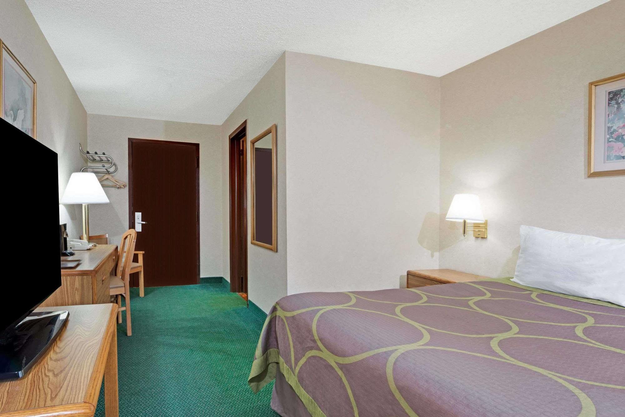Super 8 By Wyndham Kenmore/Buffalo/Niagara Falls Area מראה חיצוני תמונה